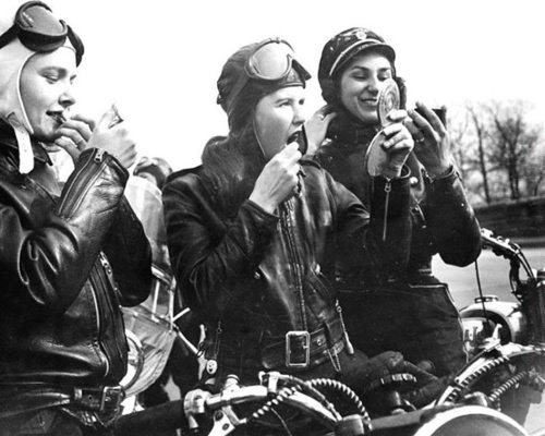vintage-motorcycle-girls.jpeg