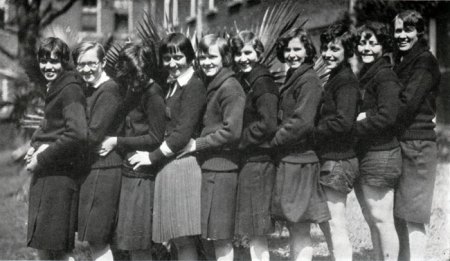 Vintage Girls Soccer Team